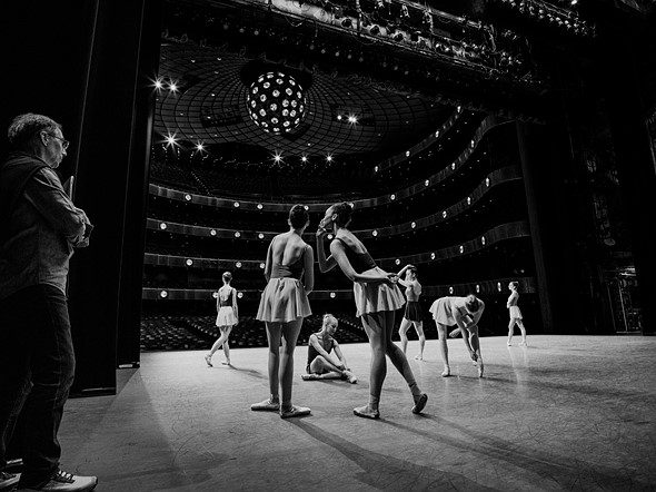 Ballet Solo - JOSHUA ROSE - Bally dancers warming up